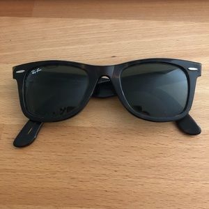 Ray-Ban Original Wayfarer Classic RB2140